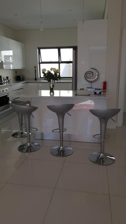 43 Ocean View Drive Point Apartment Cape Town
