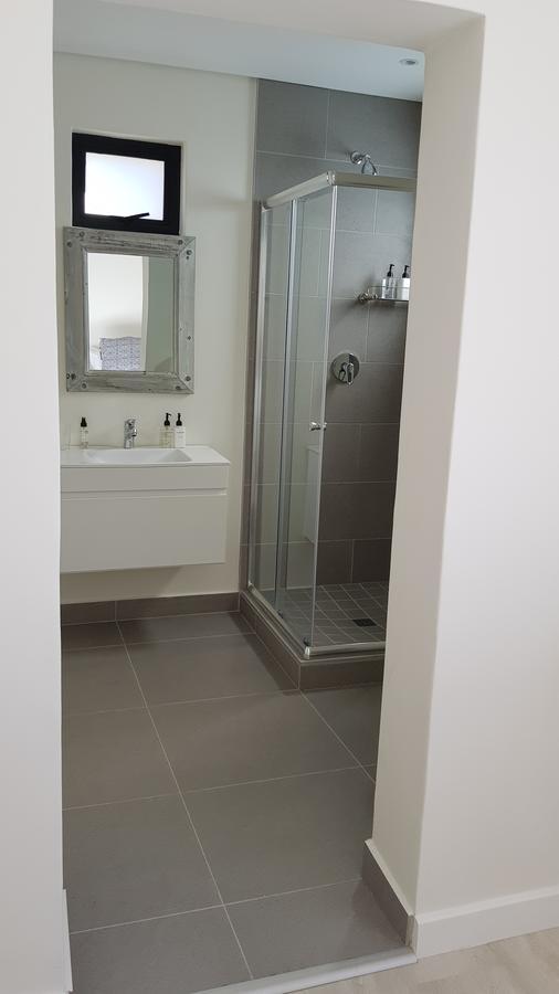Apartment 43 Ocean View Drive Point Cape Town